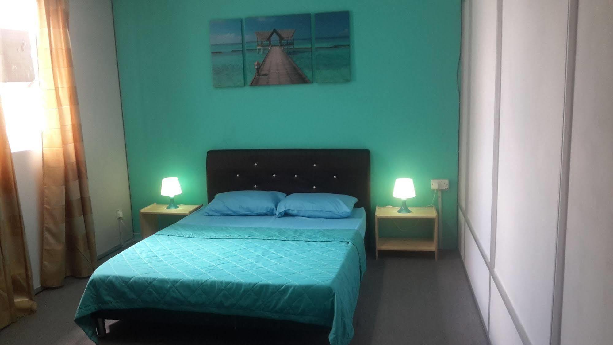 Borneo Sweet Guesthouse Kuching Ngoại thất bức ảnh