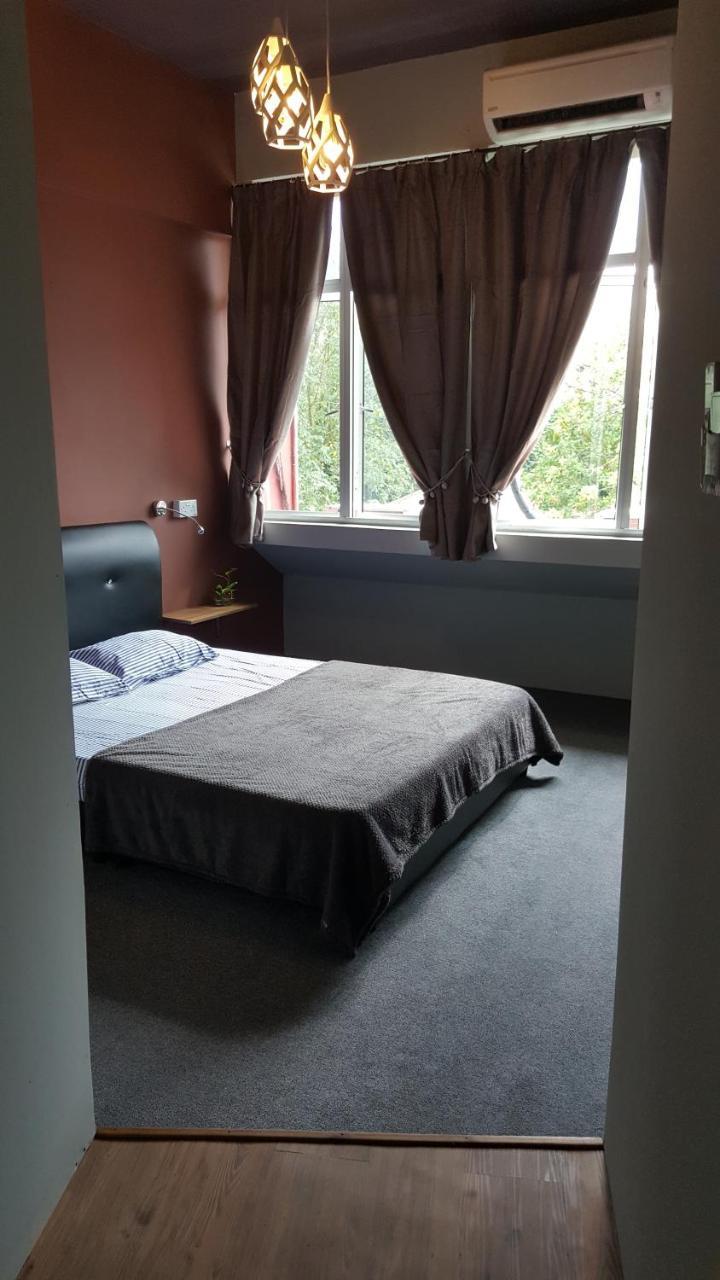 Borneo Sweet Guesthouse Kuching Ngoại thất bức ảnh
